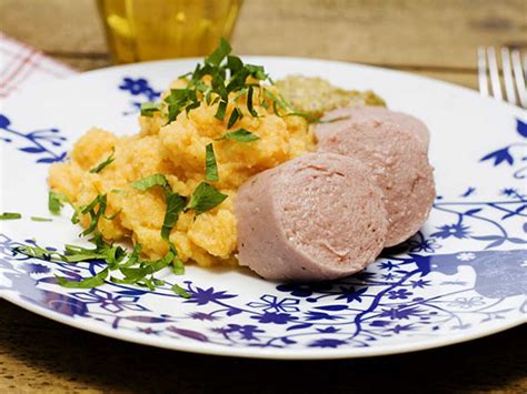 Rotmos med fläskkorv