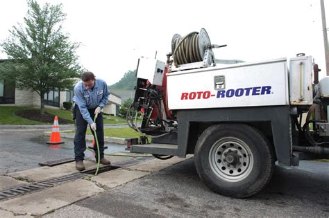 Roto-rooters. Roto-Rooter in Muskegon provides plumbing, drain cleaning and water cleanup services 24 hours a day, 365 days a year. From emergency water removal services to leak repairs and toilet installations, we have you covered. Trusted since 1935, Roto-Rooter experts can help with any plumbing or water-related service you may come across such as water heater … 