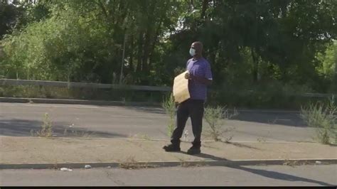 Rotterdam approves new panhandling law