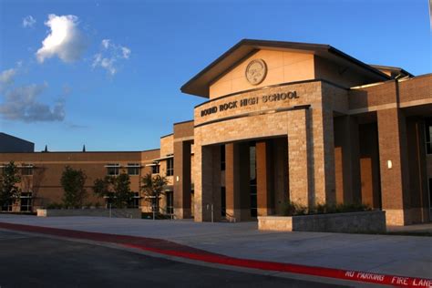 Round Rock HS to keep color guard team after proposed discontinuation
