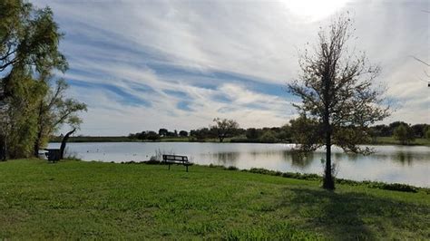 Round Rock Hotels near Old Settlers Park