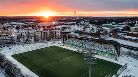 Rovaniemen jalkapallostadion vihitään heinäkuussa HJK:ta …