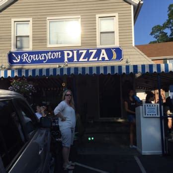 Rowayton pizza. Oct 16, 2015 · Rowayton Pizza: Small local neighborhood pizza AND basic Italian; BYOB - See 48 traveler reviews, 13 candid photos, and great deals for Rowayton, CT, at Tripadvisor. 
