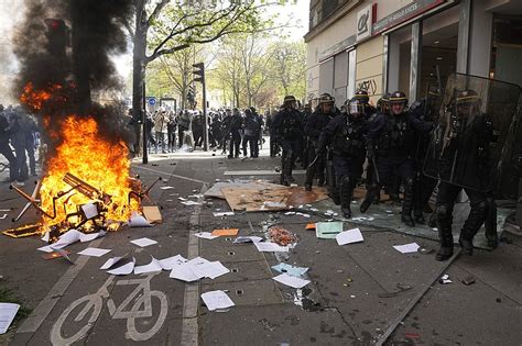 Rowdy protests again hit France, yet striker numbers dwindle