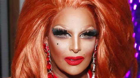 Roxy Andrews' RuPaul-Perücke enthüllt: Das Geheimnis eines makellosen Glamours