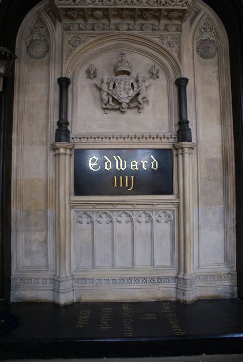 Royal Burials in the Chapel by location - College of St …