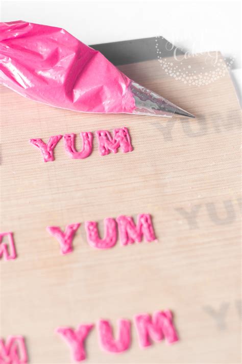 Royal Icing Letters StepbyStep Tutorial Craftsy
