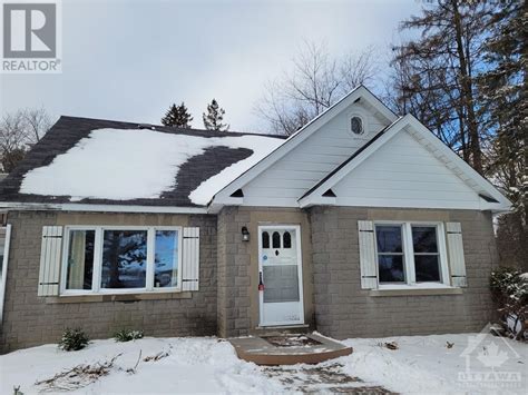 Royal LePage Team Realty - 2952 PRINCE OF WALES DRIVE