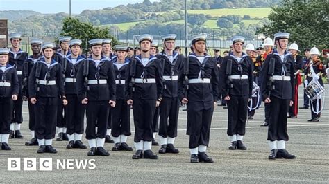 Royal Navy: HMS Raleigh cancels passing out parade due