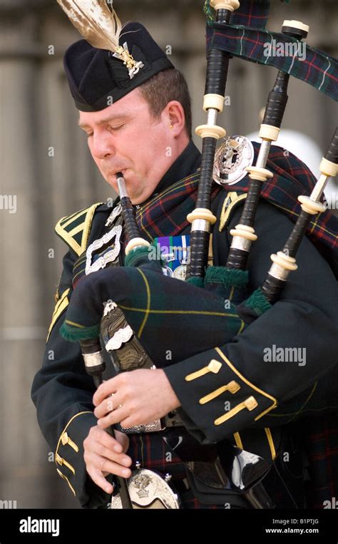 Royal Scottish Pipers