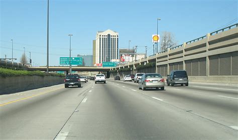Royal and 75 dallas. Sep 11, 2023 · DALLAS - People who travel on the U.S. Highway 75/Central Expressway in North Dallas will notice something new – a graceful arch spanning across the busy freeway just north of Royal Lane. The Texas... 