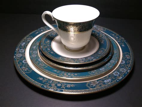Royal doulton carlyle. Things To Know About Royal doulton carlyle. 