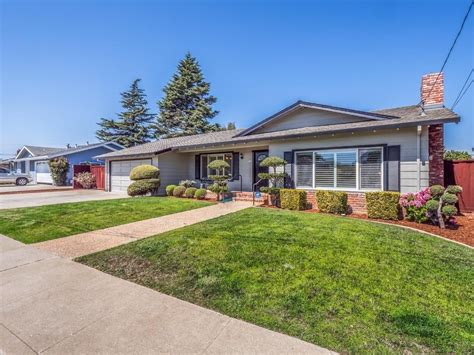 Royal oaks california. See sales history and home details for 25 Railroad Ave # A, Royal Oaks, CA 95076, a 4 bed, 2 bath, 1,644 Sq. Ft. single family home built in 1924 that was last sold on 12/15/2021. 