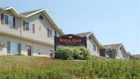 Royal oaks townhomes. Things To Know About Royal oaks townhomes. 