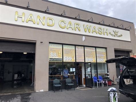 Apr 25, 2014 · Get your car ready for the WEEKEND with a quick trip through Chicago's #1 Car Wash! Experience the ROYAL treatment for yourself today :) Monica Fico, we just drew your name for a free car wash. 24.... 
