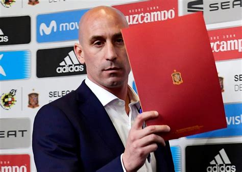 Rubiales arrives at Spanish court to be questioned over his kiss of player at Women’s World Cup