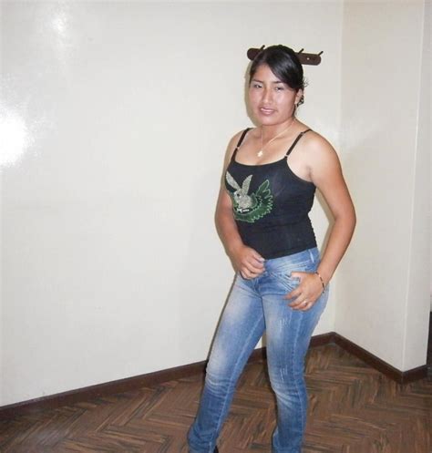 Latina with big ass squirting in cowgirl Sarah Lace. . Rubiasfollando