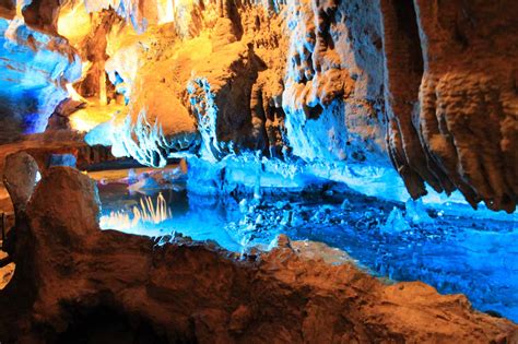 Read Ruby Falls