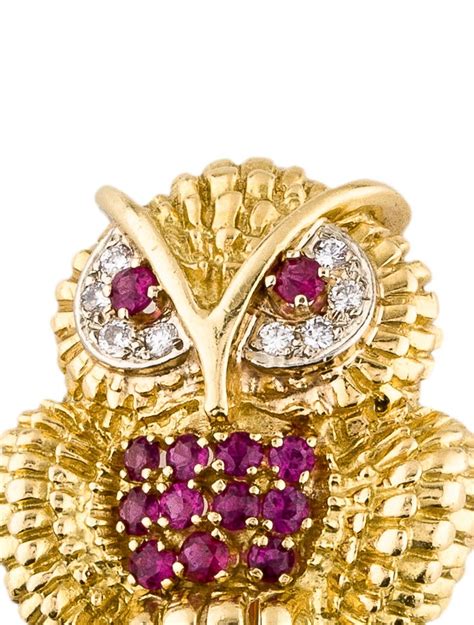 Ruby owl. Emerald Owl Gold Wedding Band, 10K Celtic Owl Ring, 14K Owl Wedding Band, Owl Jewelry, White Gold Irish Wedding Ring, 10K Barn Owl Ring 1351 ... Beautiful Vintage 15ct Gold Silver Rose Cut Diamond & Ruby Owl Ring (931) $ 1,088.99. FREE shipping Add to Favorites ... 