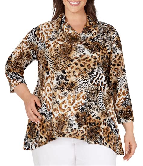 Ruby Rd. Plus Size Palm Collage Print V-Neck Banded Co