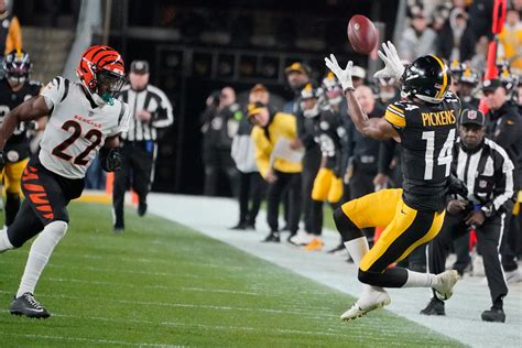 Rudolph hits Pickens for 2 long touchdowns, Steelers end 3-game skid with 34-11 win over Bengals