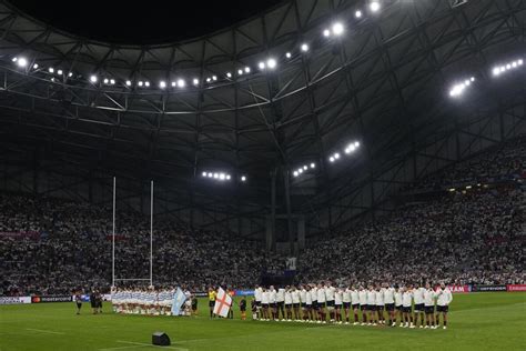 Rugby World Cup promises to improve access to Marseille stadium after fans stuck outside