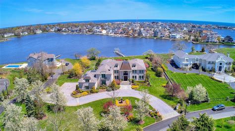 Rumson nj real estate. View 7 photos for 62 Ridge Rd, Rumson, NJ 07760, a 5 bed, 5 bath, 5,000 Sq. Ft. single family home built in 2021 that was last sold on 07/02/2021. 