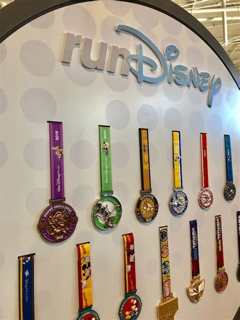 Rundisney 2023 Medals
