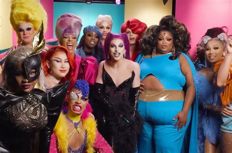 Rupaul's drag race season 11. From Farm To Runway. SUBSCRIBE. S11 E8 Apr 17, 2019. Snatch Game At Sea. RuPaul crowns America's Next Drag Superstar in an epic lip-sync smack-down for the crown. 