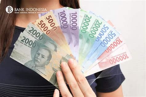 Rupiah Awal Pekan Berakhir Makin Parah Dekati Rp14.200/USD