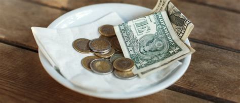 Russell: Americans are torn about the new tipping culture