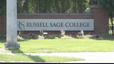Russell Sage College president to retire in June