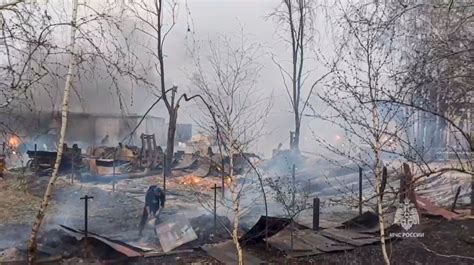 Russia’s wildfire death toll rises to 21 in Ural Mountains