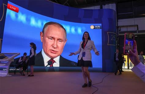 Russia bans ‘unfriendly’ countries’ journalists from showpiece economic gathering