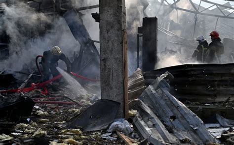 Russia kills 50 in bomb attack on café, shop in northeast Ukraine