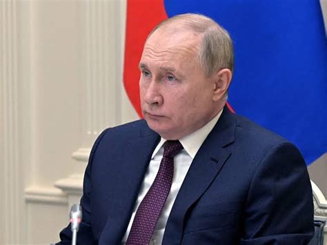 Russian President Vladimir Putin says he will seek re-election in 2024