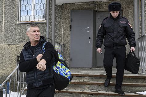 Russian dissident ex-mayor handed 14-day sentence