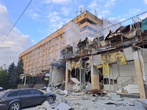 Russian missile hits restaurant in Ukraine's Kramatorsk killing at least eight