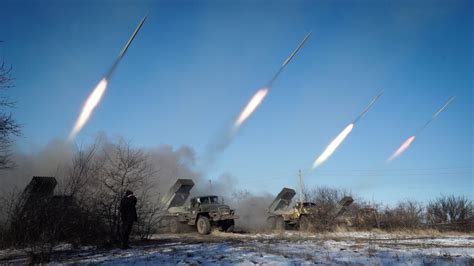 Russian missiles bombard western Ukraine