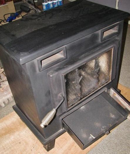 Russo coal and wood stove manual. - Manual de formación de técnico veterinario.