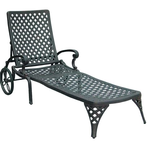 Rust - Resistant Metal Outdoor Chaise & Lounge Chairs