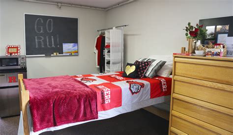 Rutgers dorms. 4 Reviews. “. The space is very comfortable, especially for four people. The living room and kitchen space is more than enough to host eight people comfortably. While the facilities are only ten... more. See all reviews →. See Rutgers Dorms Ranked. 🎉. 