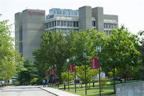 Rutgers rwjms. Meet Our Residents Hear from our residents as they discuss Rutgers Robert Wood Johnson Medical School's psychiatry program, life in New Jersey, and the program's response to the COVID-19 pandemic. 