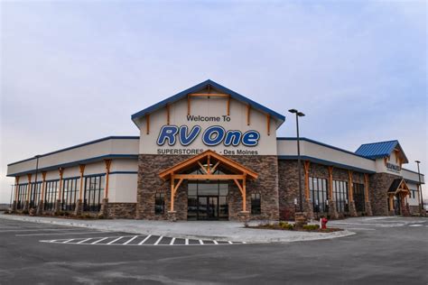 Oct 22, 2018 · RV One Superstore opened in a 27,000-square-foot center in Altoona in April. The company, previously known as Des Moines RV and was located on Southeast 14th Street. More:Iowa's Winnebago ... . 