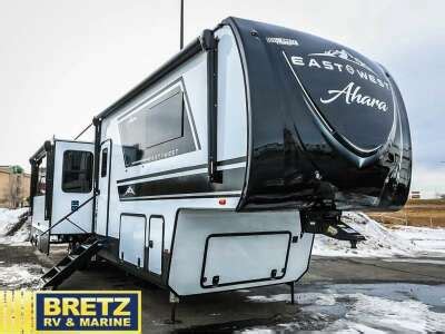 R-Pod, Forest River RV: The r-pod is the first of its kind to offer you affordable luxury at the lowest tow weight in its class. The r-pod is a perfect example of "form follows function," with its unique shape and construction! (2)FOREST RIVER 153. (1)FOREST RIVER 180.. 
