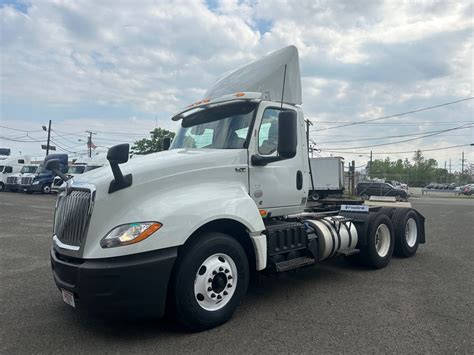 Search Ryder's used truck inventory for Freightliner, Ford, Volvo, Hino, International, Isuzu, Kenworth, GMC, Mack and Peterbilt used trucks for sale.. 