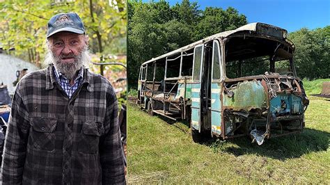 Så er de sidste spor væk: Gufs bus fjernet fra skoven - TV 2