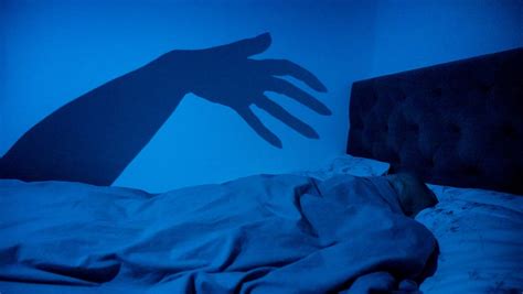 Sömnparalys hallucination