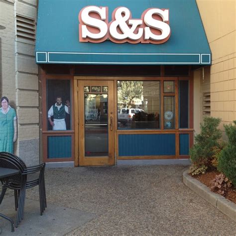 S and s restaurant. They buried a time capsule on S&S land including restaurant memorabilia and artwork by children at the Longfellow School, Doris’ alma mater. Rebecca “Ma” Edelstein, circa 1930. In November 2019, S&S regulars, staff and members of the Mitchell-Wheeler families gathered under a heated tent to celebrate the family’s business centennial and ... 
