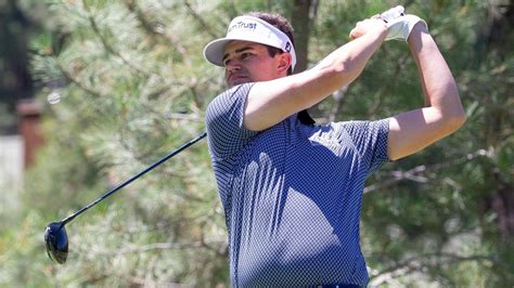 S.Y. Noh eagles all 3 par 5s to take the 1st-round lead in the Barracuda Championship
